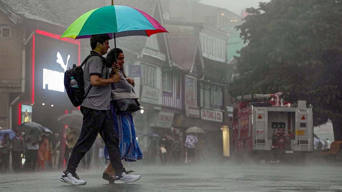 Aaj ka Mausam: मौसम विभाग का अलर्ट, इन राज्‍यों में बारिश की संभावना