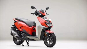 Hero Xoom 125 Price: हीरो मोटोकॉर्प ने लूट ली महफ़िल, नए 4 स्कूटर और बाइक किए लॉन्च