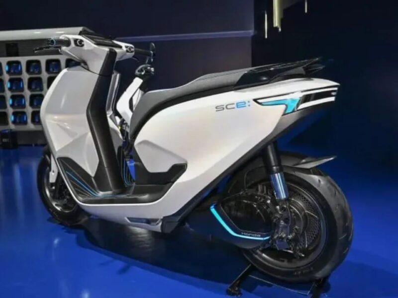 Honda Activa EV booking: होंडा एक्टिवा ईवी की माइलेज कितनी है? मार्केट में कब तक होगी उपलब्ध?