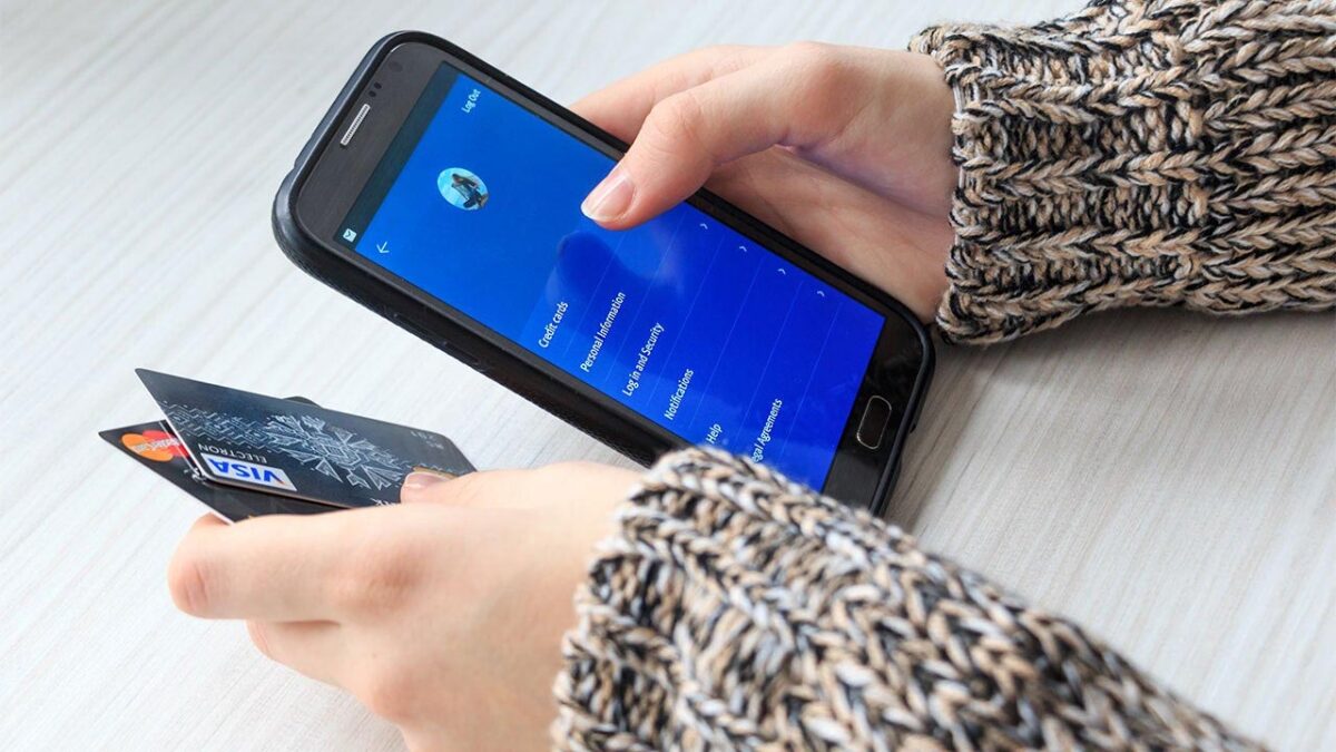 Online Hackers: अपने बैंक खाते को ऑनलाइन हैकर्स से कैसे बचाएं? आसान तरीकों से खुद को बचाएं