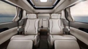 Kia Carnival Hi Limousine: किआ इंडिया की नई पेशकश, ऐसी हैं कार्निवल हाई लिमोसिन की खूबियां