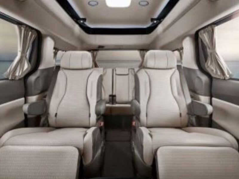Kia Carnival Hi Limousine: किआ इंडिया की नई पेशकश, ऐसी हैं कार्निवल हाई लिमोसिन की खूबियां