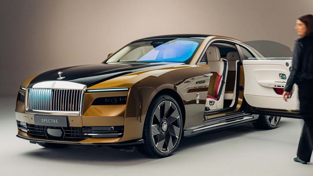 Rolls Royce: आ रही है रोल्स रॉयस इलेक्ट्रिक, जानें कैसे होंगे इसके फीचर्स