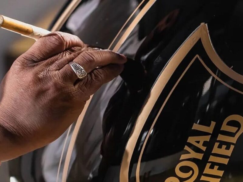 Royal Enfield: 2025 में रॉयल एनफील्ड लॉन्च करेगा 5 मोटरसाइकिल, क्या होगी इनकी खासियत?