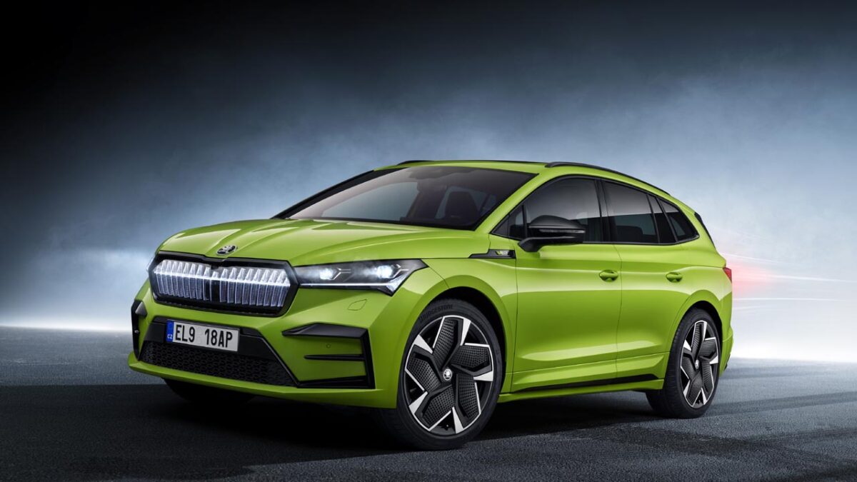 Skoda Enyaq: इलेक्ट्रिक एसयूवी स्कोडा एन्याक की रेंज और फीचर्स के बारे में जानें