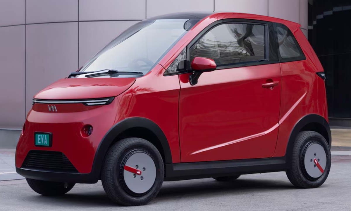 Solar Car: वेवे मोबिलिटी ने लॉन्‍च की पहली सोलर कार, जानें रेंज कीमत और कहां उपलब्‍ध होगी