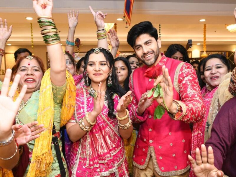 Vasudha's Mehendi: वसुधा और देवांश की मेहंदी पर फैंस संग जश्न, जानें क्या क्या हुआ धमाल