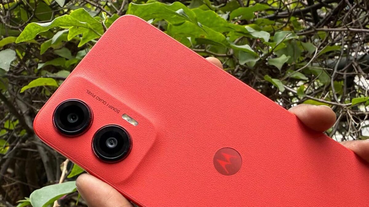10 हजार से कम की कीमत में मिल रहे Budget Mobiles जानिए कैसे हैं इनके फीचर्स?