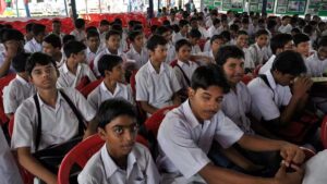 CBSE board exams: स्टूडेंट्स को साल में दो बार मिलेगा 10वीं और 12वीं की बोर्ड परीक्षा देने का मौका