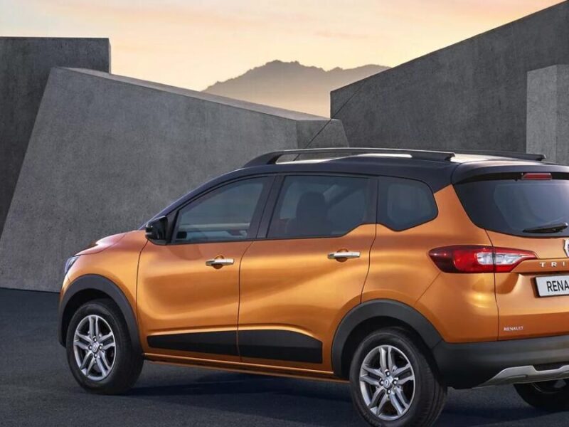 Discount on Renault Triber: रेनॉल्ट ट्राइबर पर मिल रहा इतना डिस्काउंट, जानें कितनी है माइलेज?