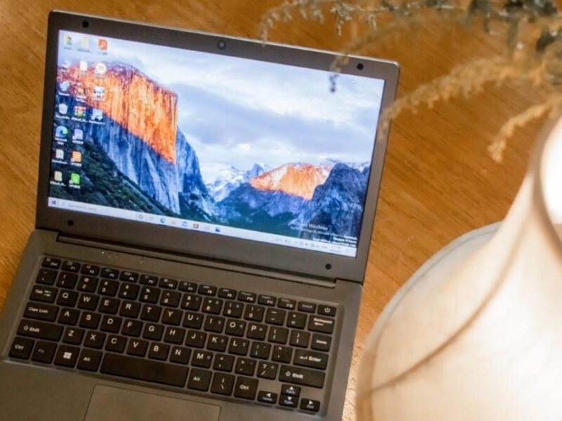 Flipkart offer price on Laptops: कम दाम में फ्लिपकार्ट से खरीद लें ये लैपटॉप, जानिए कैसे हैं स्पेसिफिकेशन