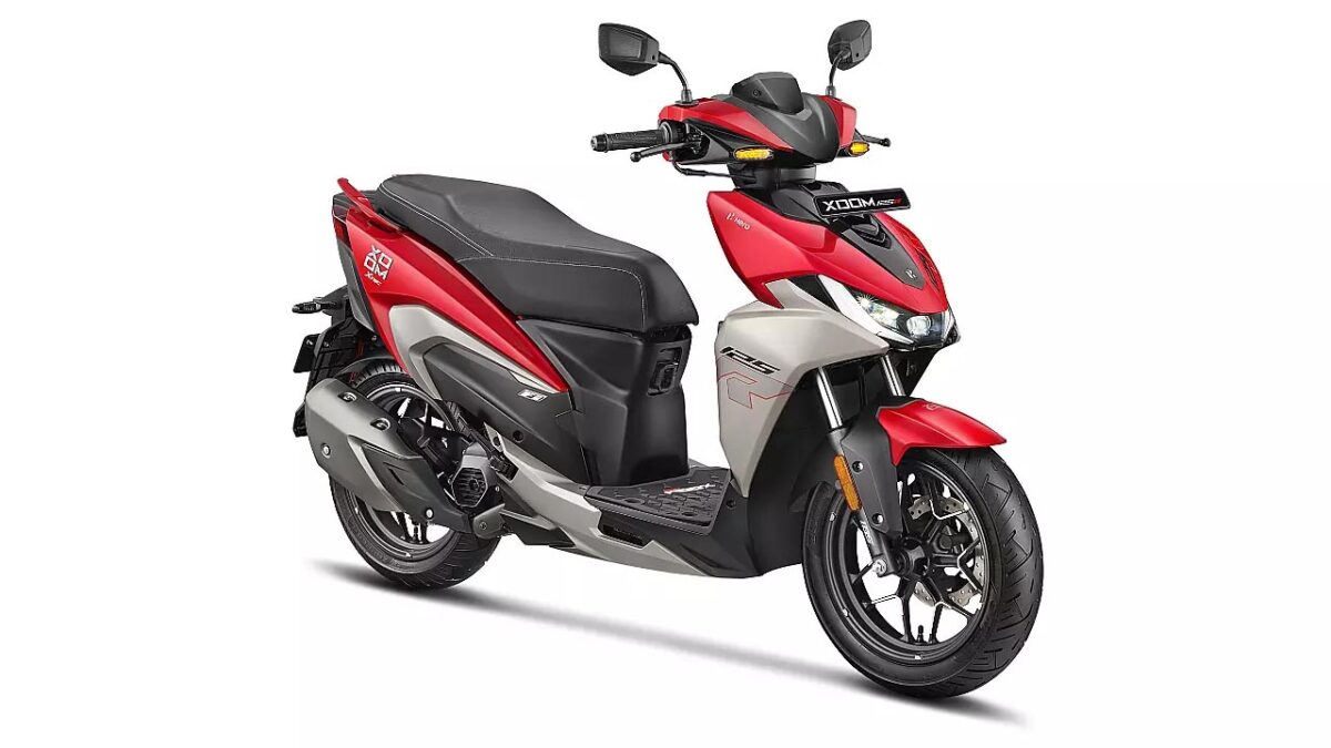 Hero Xoom 125: बेहतरीन परफॉर्मेंस के साथ मिलेंगे स्मार्ट फीचर्स, बस इतनी है हीरो ज़ूम 125 की कीमत