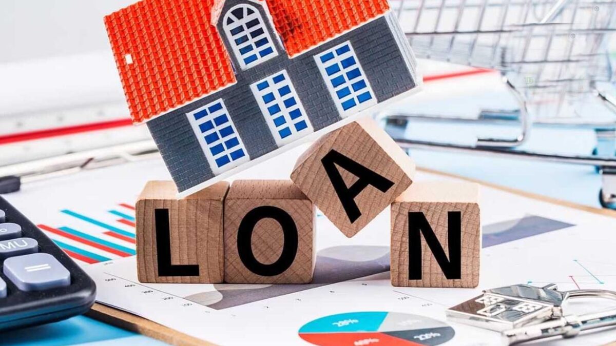 Tax Benefit: होम लोन पर नई या पुरानी टैक्स व्यवस्था में से किस को चुनने में मिलेगा अधिक लाभ?