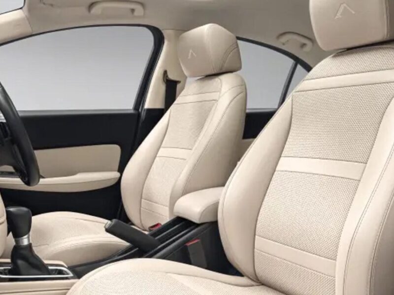 Honda City Apex: प्रीमियम सेडान सेगमेंट के लिए लॉन्च हुई होंडा सिटी एपेक्स एडिशन, जानें कीमत और फीचर्स