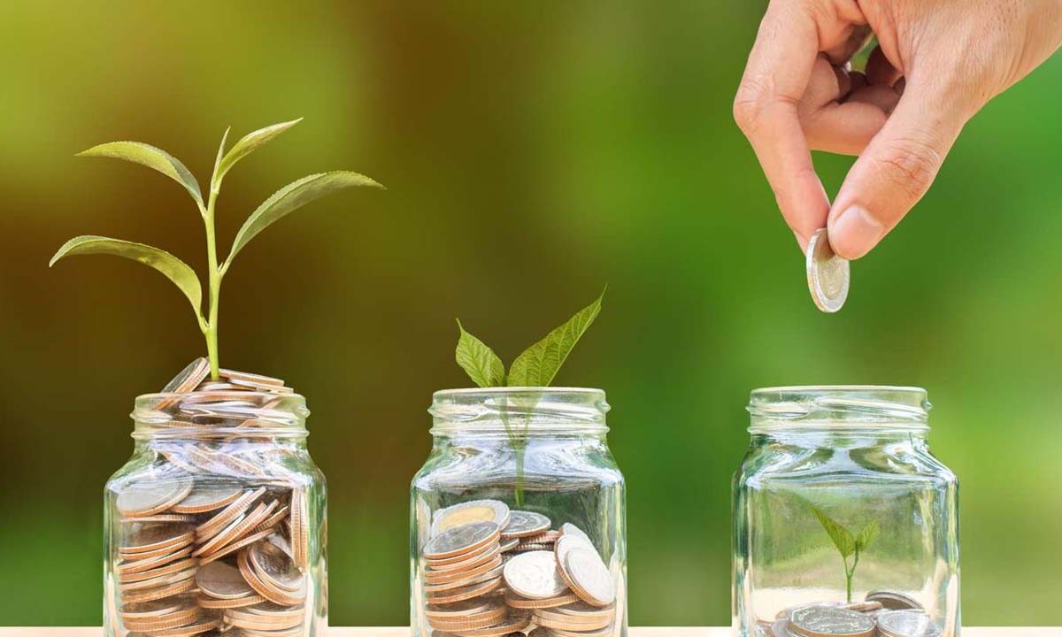 Money Saving Tips: जानिए रुपए बचाने के कौन से टिप्‍स आपकी मदद कर सकते हैं?