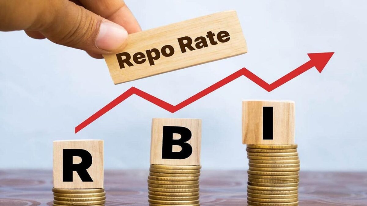 Repo Rate: रेपो रेट में 25 बेसिस प्वाइंट की कटौती के बाद कितने रुपये हर महीने बचेंगे?