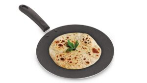 Vastu Tips for Tawa: रसोई में तवा के लिए इन वास्तु नियमों का करें पालन, मिलेगा फायदा