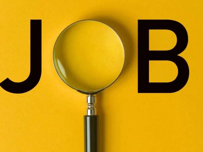 Vastu Tips for Sarkari job: सरकारी जॉब चाहते हैं तो वास्‍तु के इन नियमों का पालन करें